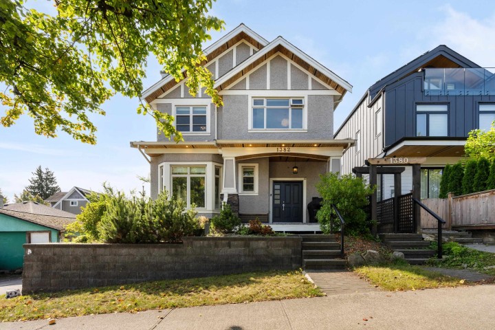 Photo 8 at 1382 E 17th Avenue, Knight, Vancouver East