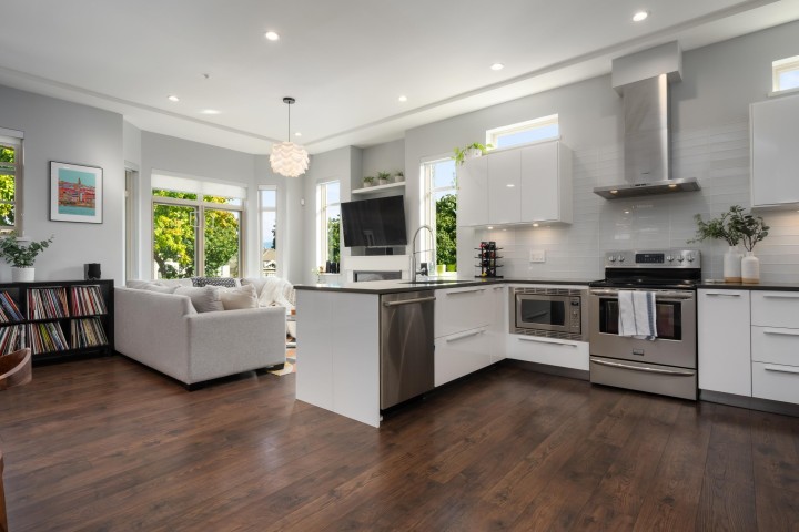 Photo 25 at 1382 E 17th Avenue, Knight, Vancouver East