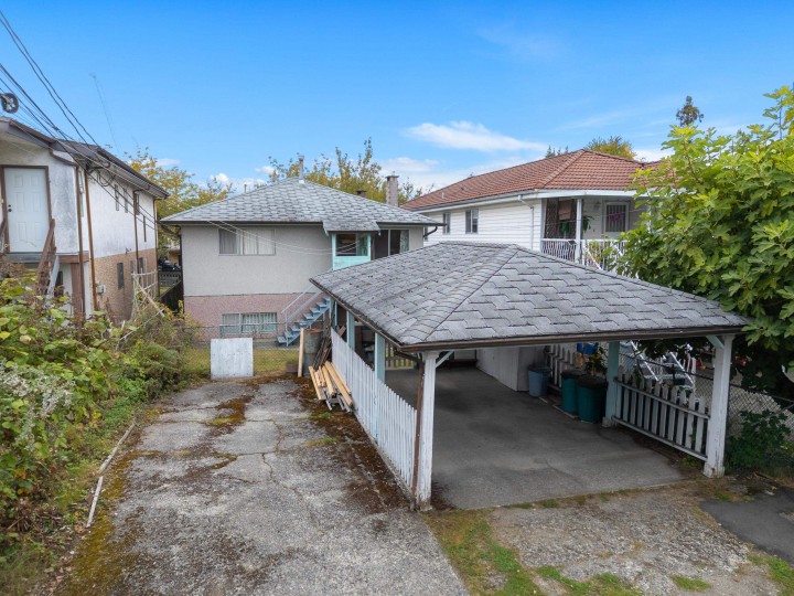 Photo 17 at 238 E 21st Avenue, Main, Vancouver East