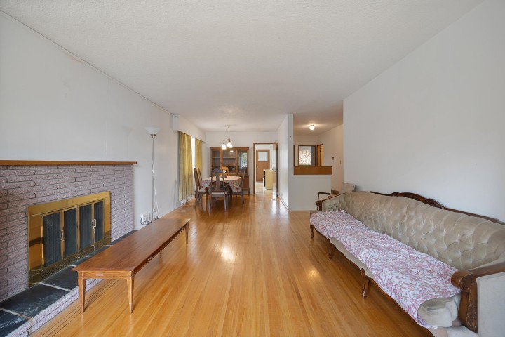 Photo 10 at 238 E 21st Avenue, Main, Vancouver East