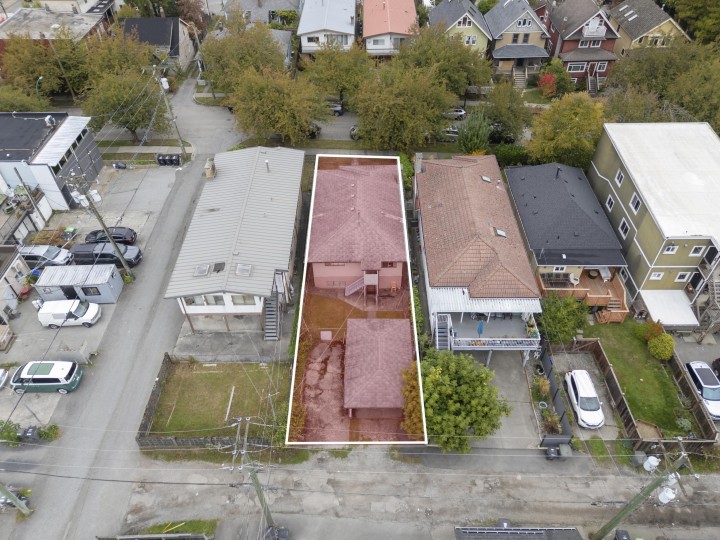 Photo 19 at 238 E 21st Avenue, Main, Vancouver East