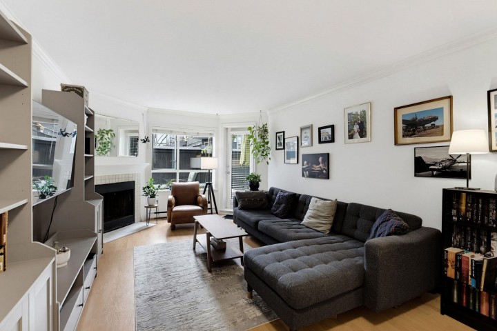Photo 3 at 119 - 555 W 14th Avenue, Fairview VW, Vancouver West