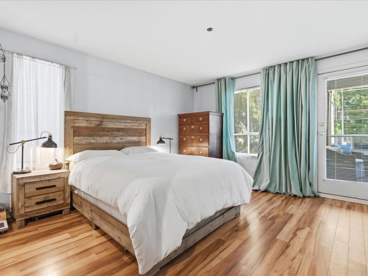 Photo 11 at 201 - 3220 W 4th Avenue, Kitsilano, Vancouver West