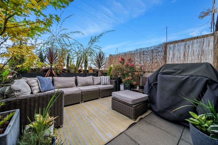 Photo 12 at 312 - 1647 E Pender Street, Hastings, Vancouver East