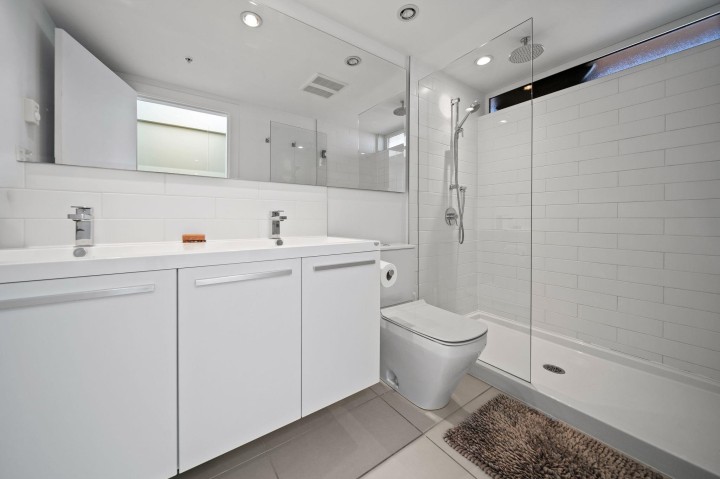 Photo 15 at 312 - 1647 E Pender Street, Hastings, Vancouver East