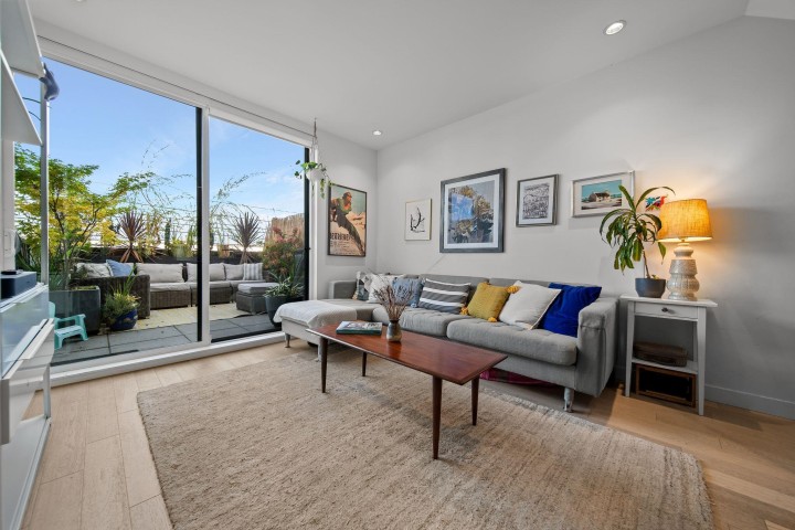 Photo 8 at 312 - 1647 E Pender Street, Hastings, Vancouver East