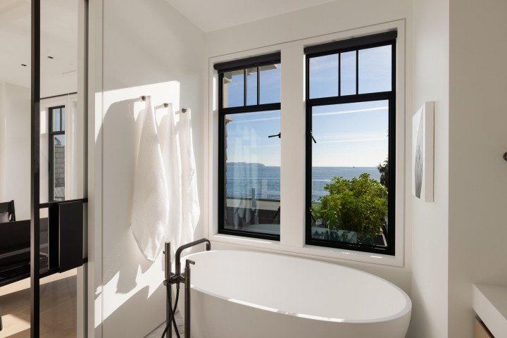 Photo 17 at 3156 Travers Avenue, West Bay, West Vancouver
