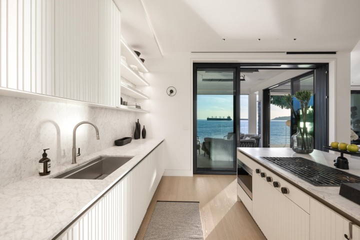 Photo 12 at 3156 Travers Avenue, West Bay, West Vancouver