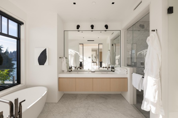 Photo 19 at 3156 Travers Avenue, West Bay, West Vancouver