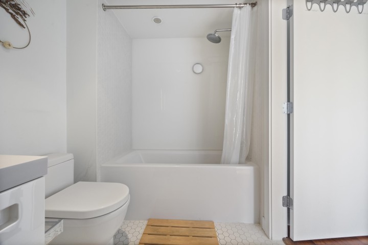 Photo 26 at PH9 - 188 Keefer Street, Downtown VE, Vancouver East