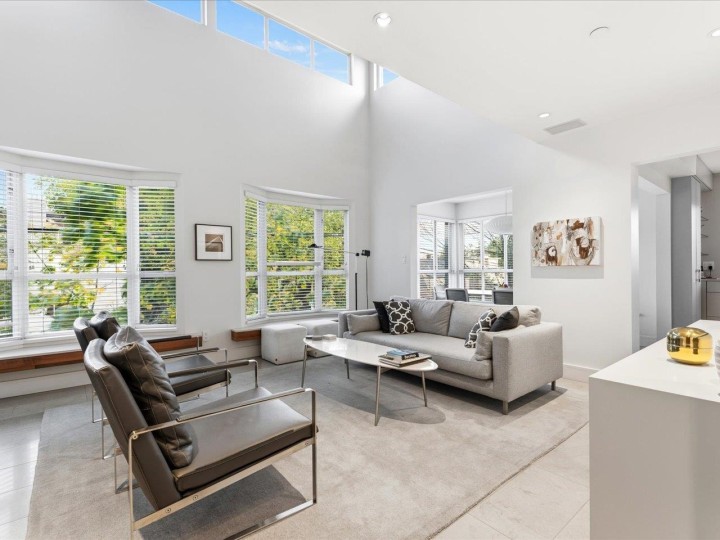 Photo 2 at 1 - 2450 Alma Street, Kitsilano, Vancouver West