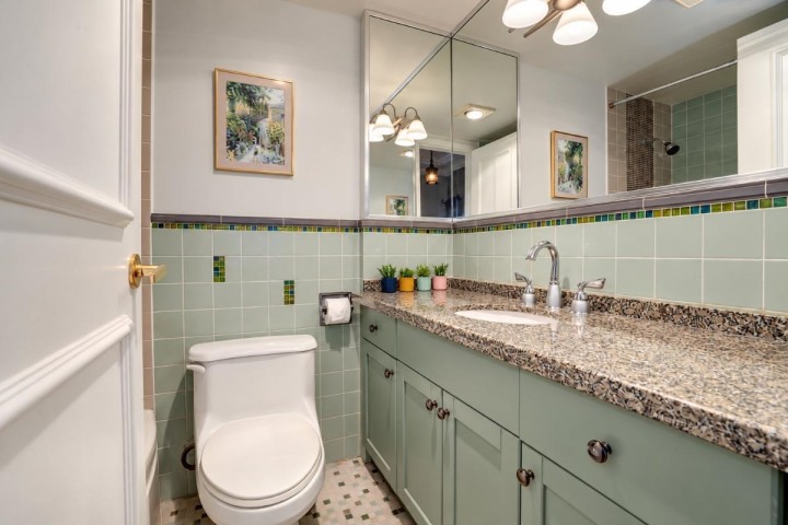 Photo 17 at 502 - 2409 W 43rd Avenue, Kerrisdale, Vancouver West