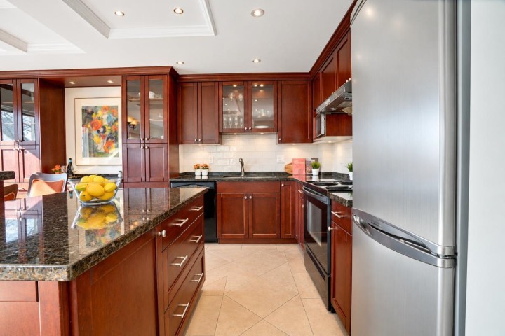 Photo 9 at 502 - 2409 W 43rd Avenue, Kerrisdale, Vancouver West