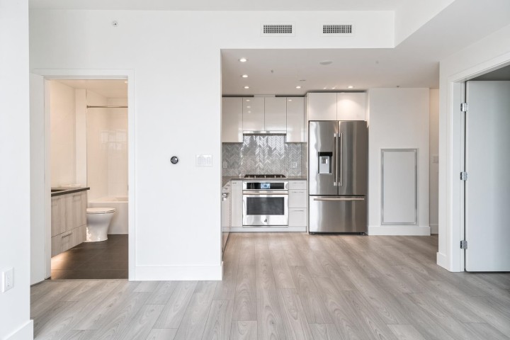Photo 5 at 804 - 3581 E Kent Avenue North, South Marine, Vancouver East
