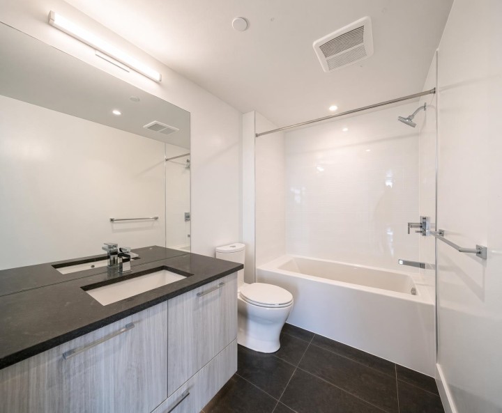 Photo 10 at 804 - 3581 E Kent Avenue North, South Marine, Vancouver East
