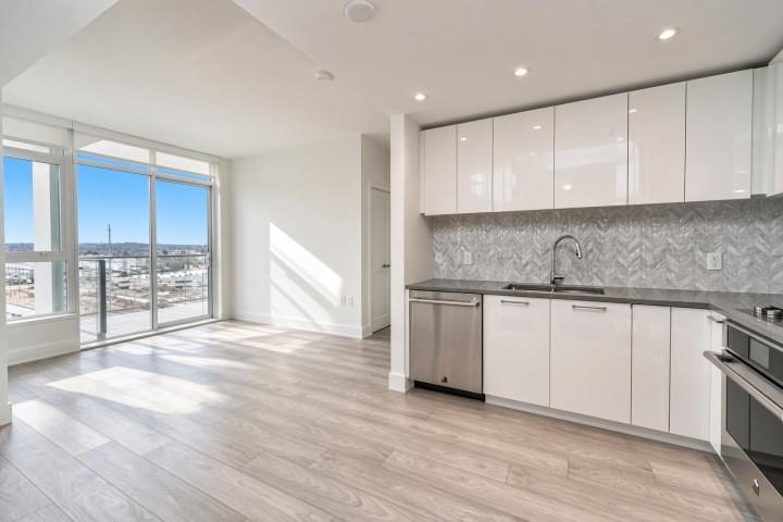 Photo 4 at 804 - 3581 E Kent Avenue North, South Marine, Vancouver East