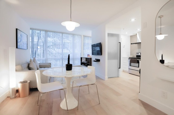 Photo 6 at 608 - 1166 Melville Street, Coal Harbour, Vancouver West