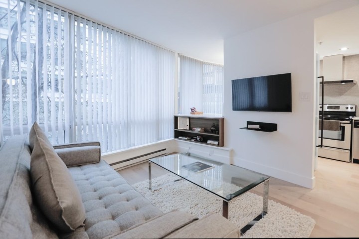Photo 1 at 608 - 1166 Melville Street, Coal Harbour, Vancouver West