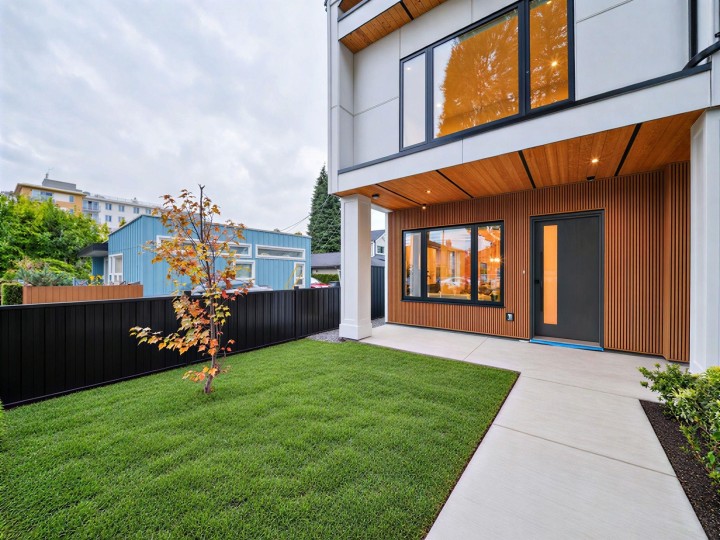 Photo 31 at 2 - 6991 Kerr Street, Killarney VE, Vancouver East