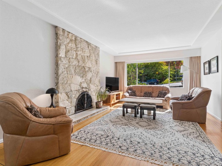 Photo 1 at 2925 W 24th Avenue, Arbutus, Vancouver West