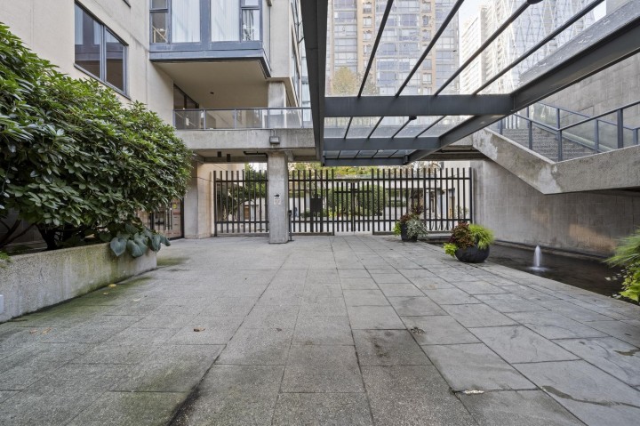 Photo 30 at 601 - 1155 Homer Street, Yaletown, Vancouver West