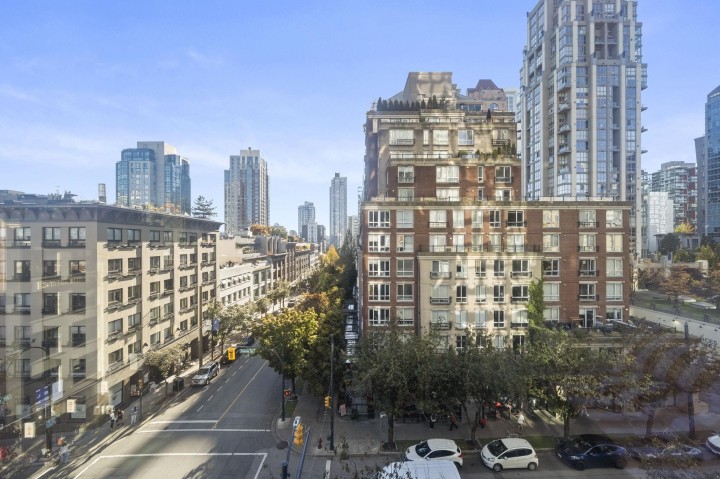 Photo 34 at 601 - 1155 Homer Street, Yaletown, Vancouver West