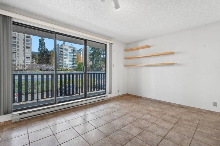 Photo 7 at 1465 Clyde Avenue, Ambleside, West Vancouver