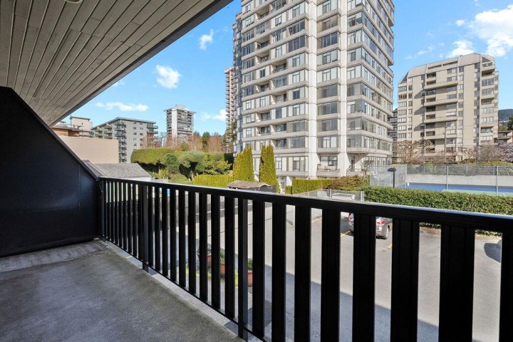 Photo 20 at 1465 Clyde Avenue, Ambleside, West Vancouver