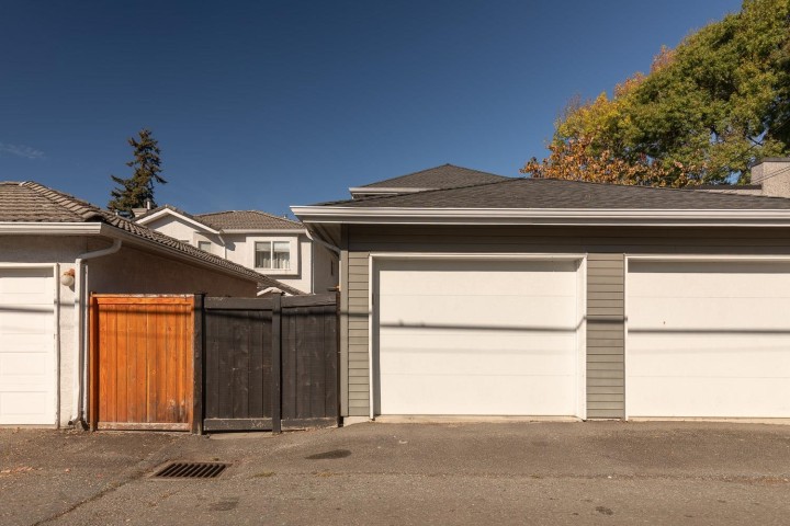 Photo 27 at 572 E 16th Avenue, Fraser VE, Vancouver East
