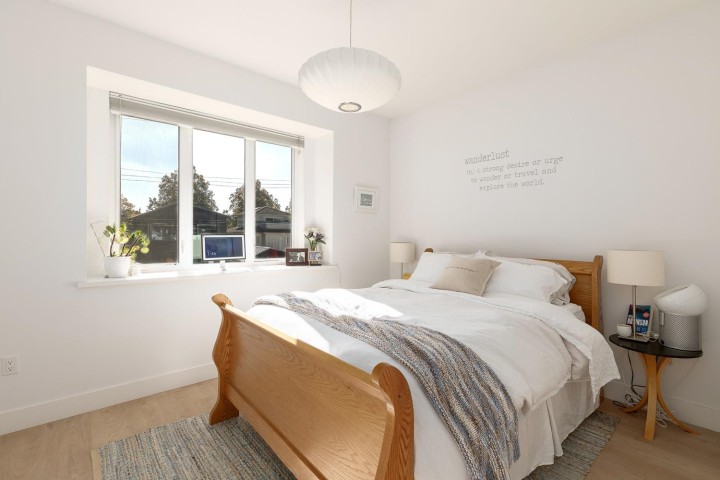 Photo 18 at 572 E 16th Avenue, Fraser VE, Vancouver East