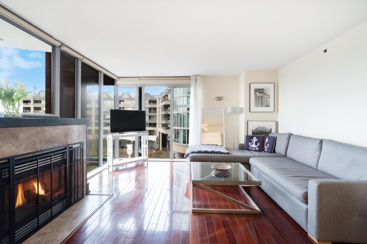 Photo 7 at 503 - 990 Beach Avenue, Yaletown, Vancouver West