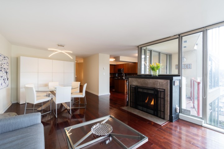 Photo 8 at 503 - 990 Beach Avenue, Yaletown, Vancouver West