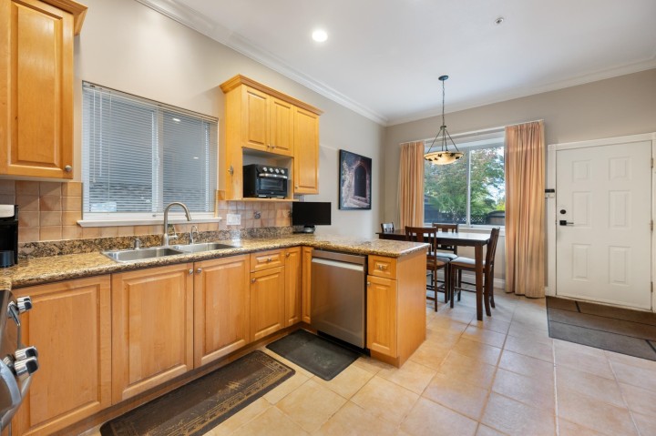 Photo 9 at 7483 West Boulevard, S.W. Marine, Vancouver West