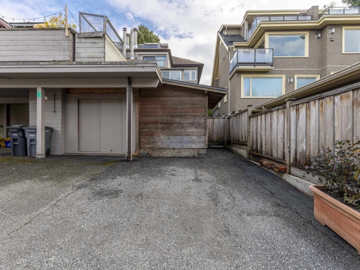 Photo 26 at 101 - 2535 York Avenue, Kitsilano, Vancouver West