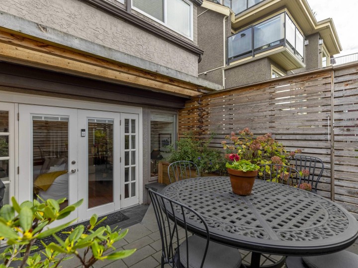 Photo 14 at 101 - 2535 York Avenue, Kitsilano, Vancouver West
