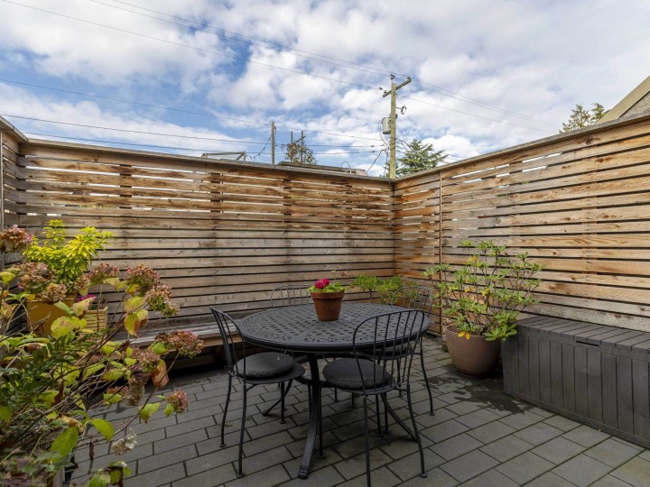Photo 15 at 101 - 2535 York Avenue, Kitsilano, Vancouver West