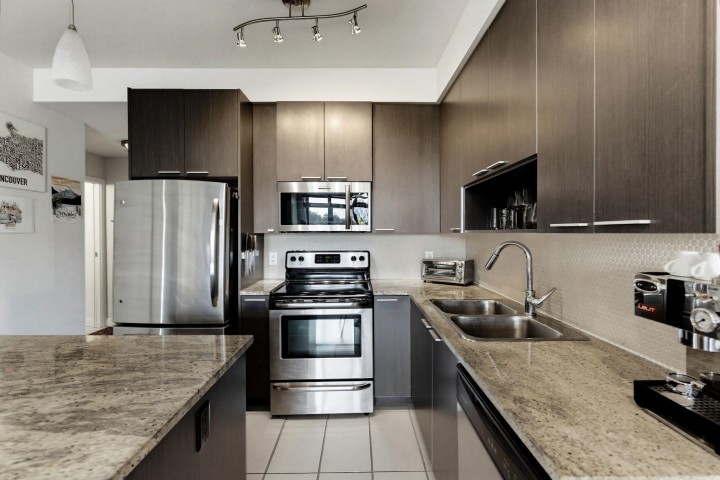 Photo 6 at 311 - 707 E 20th Avenue, Fraser VE, Vancouver East