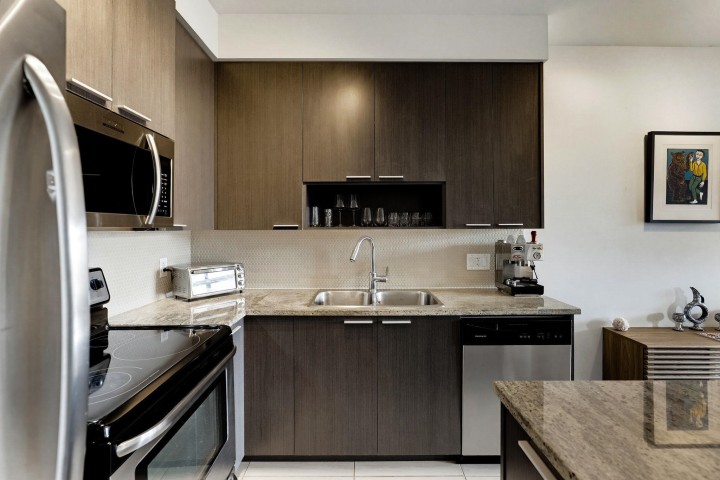 Photo 7 at 311 - 707 E 20th Avenue, Fraser VE, Vancouver East