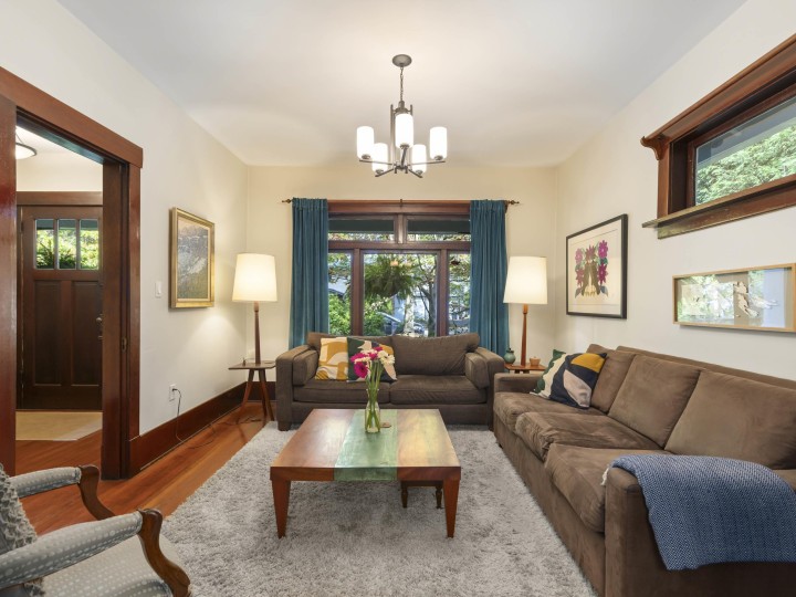 Photo 3 at 179 N Penticton Street, Hastings Sunrise, Vancouver East