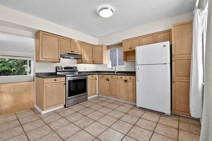 Photo 14 at 2216 E 41st Avenue, Killarney VE, Vancouver East