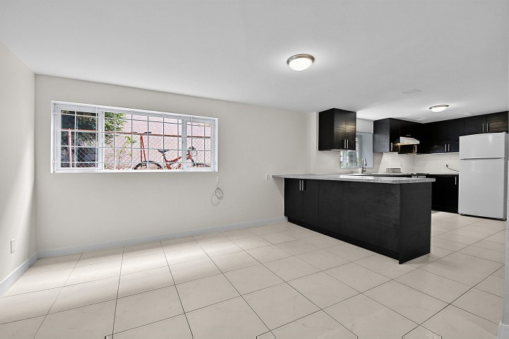 Photo 18 at 2216 E 41st Avenue, Killarney VE, Vancouver East