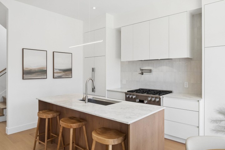 Photo 12 at 2 - 3648 W 20th Avenue, Dunbar, Vancouver West