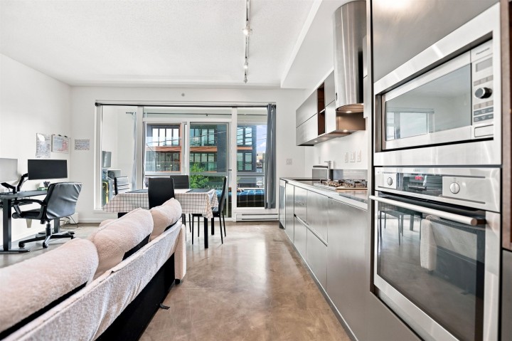 Photo 6 at 209 - 133 E 8th Avenue, Mount Pleasant VE, Vancouver East
