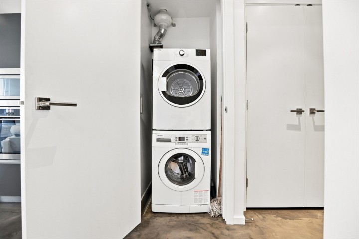 Photo 15 at 209 - 133 E 8th Avenue, Mount Pleasant VE, Vancouver East