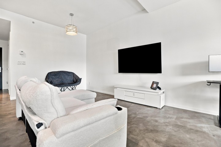 Photo 11 at 209 - 133 E 8th Avenue, Mount Pleasant VE, Vancouver East