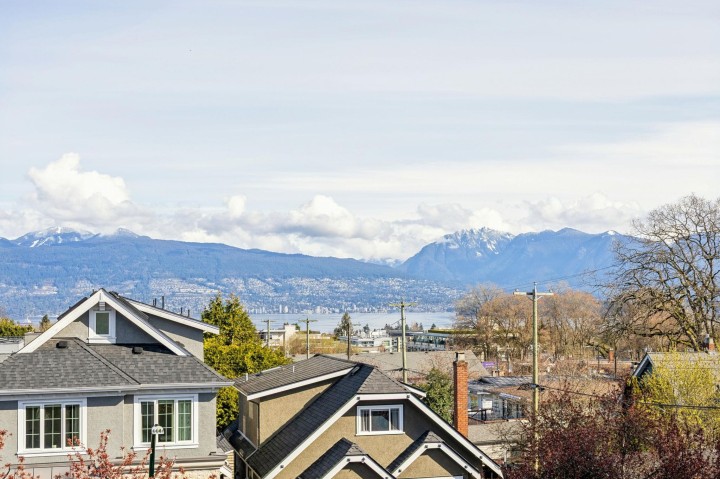 Photo 27 at 1 - 3642 W 20th Avenue, Dunbar, Vancouver West
