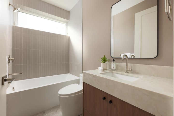 Photo 28 at 1 - 231 E 39th Avenue, Main, Vancouver East