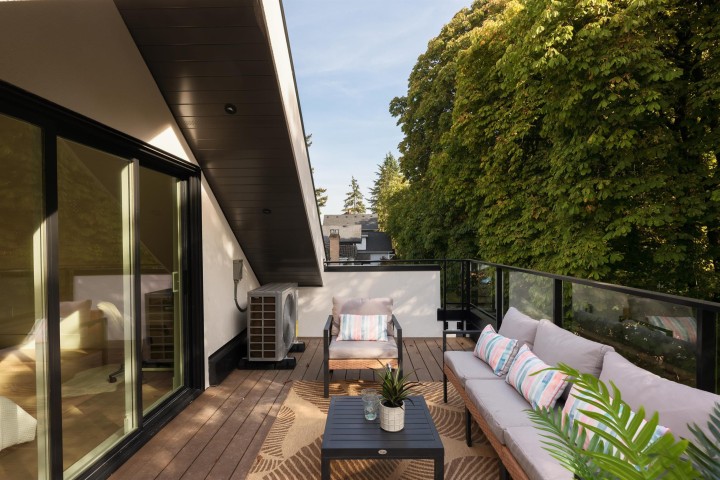 Photo 34 at 1 - 231 E 39th Avenue, Main, Vancouver East