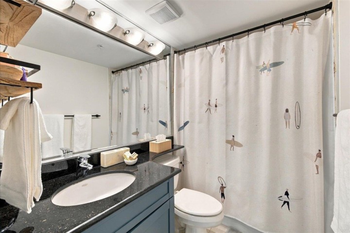 Photo 15 at 303 - 2015 Trafalgar Street, Kitsilano, Vancouver West