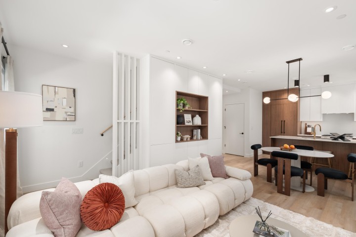 Photo 14 at 3 - 2240 E 40th Avenue, Victoria VE, Vancouver East